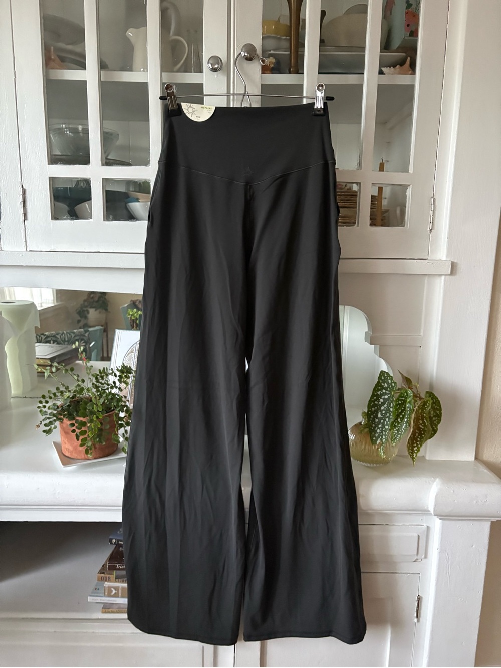 NWT OFFLINE by aerie Real Me High Waisted Trouser in Smoked Grey